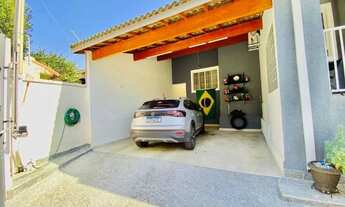 Imagem 2: Já pensou morar em uma casa térrea pertinho do Lago do Jardim Paulista e de frente a uma r