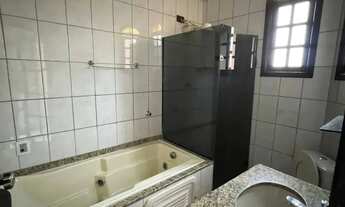 Imagem 4: Sobrado para aluguel possui 190 metros quadrados com 3 quartos em Jordanópolis - Arujá - S