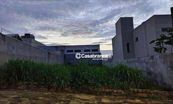 Imagem 7: Terreno para venda com topografia plana, 12 metros de testada , em rua calma e com comér