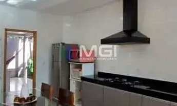 Imagem 2: Casa a venda prox ao parque atheneu setor arco verde