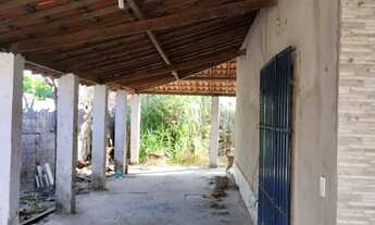 Imagem 3: VENDO CASA COM TERRENO GRANDE TIPO SÍTIO NA CIDADE