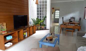 Imagem 1: Casa em rua fechada com 3/4 sendo 1 suíte no conj. Colina dos Eucaliptos