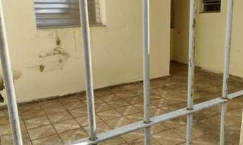 Imagem 4: Casa para aluguel possui 40 metros quadrados com 1 quarto em Cidade Mãe do Céu - São Paulo