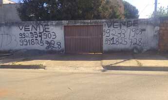Imagem 3: Vende-se este lote urgente