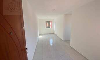 Imagem 3: Apartamento com 2 dormitórios à venda, 56 m² por R$ 159.000 - Carapicuíba/SP