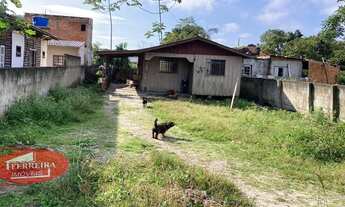 Imagem 2: Terreno com Casa de Madeira