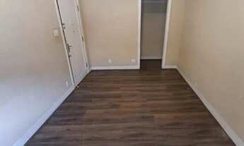 Imagem 2: Excelente Apartamento no Térreo, 2 Dorm, 1 Banh, S/ Vaga, 100m