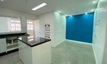 Imagem: 03 vagas de garagem, 02 cobertas! Com Elevador!