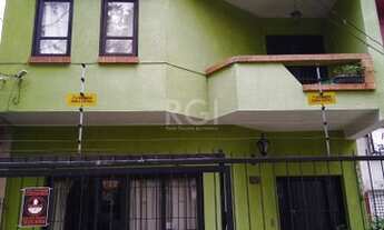 Imagem 2: Porto Alegre - Casa Padrão - Floresta