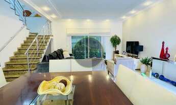 Imagem 2: Casa isolada alto padrão em Santos - 3 suítes + escritório - 2 vagas - Piscina aquecida