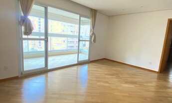 Imagem 2: Lindo Apartamento com 101 m², 3 quartos com 1 suíte, 2 vagas garagem, repleto de armários