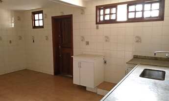 Imagem 6: Casa para venda com 260 metros quadrados com 4 quartos em Jardim Amália - Volta Redonda