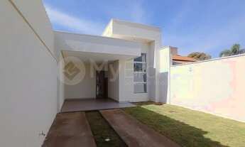 Imagem: Casa com 3 quartos - Bairro Alvorada em