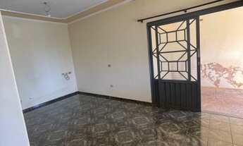 Imagem 4: Casa com ótima localização direto com proprietário