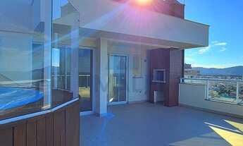 Imagem 2: Cobertura para venda com 221 metros quadrados com 3 quartos em Gravatá - Navegantes - SC