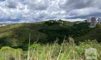 Imagem 3: Casa à Venda - Jardinaves, 374 m²