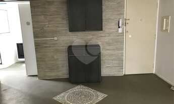 Imagem 7: Itaim Bibi - Apartamento diferenciado - Reformado - Quintal privativo para seu Pet