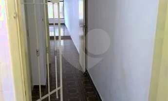 Imagem 4: LINDO SOBRADO COM EDÍCULA