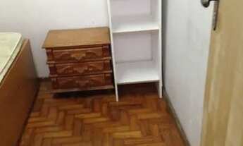 Imagem: Quarto mobiliado p/homens asa sul