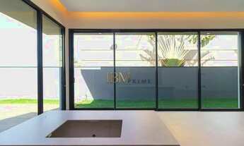 Imagem 7: Casa de Condomínio para venda em Alphaville de 236.00m² com 3 Quartos, 3 Suites e 4 Garage