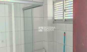 Imagem 2: Apartamento com 2 dormitórios, 62 m² - venda por R$ 120.000,00 ou aluguel por R$ 800,00/mê