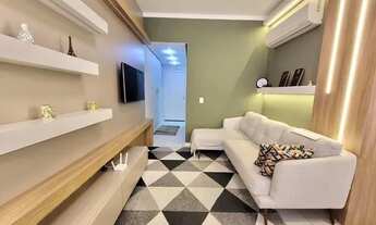 Imagem: Totalmente mobiliado, poucos metros do mar