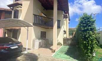 Imagem 2: Casa duplex em condomínio com três quartos super ventilada