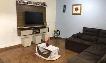 Imagem 2: Casa com 5 dormitórios à venda, 384 m² por R$ 585.000,00 - Medeiros - Jundiaí/SP