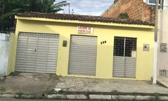 Imagem: Vende-se na principal da santa lucia (2