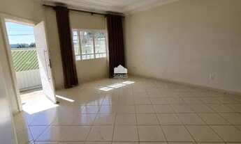 Imagem: Casa á venda com 03 dormitórios sendo