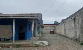 Imagem: Casa de madeira 2q