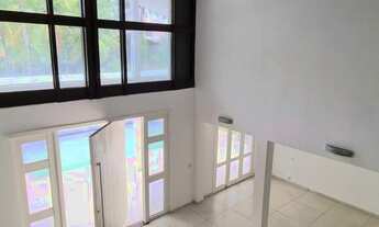 Imagem 2: Casa de condomínio para aluguel e venda com 700 metros quadrados com 5 quartos