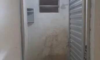 Imagem 5: Kit net em vila familiar 600,00