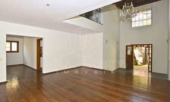 Imagem 4: Linda casa com pé direito duplo