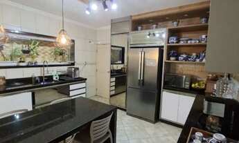 Imagem 4: Belíssima casa a venda no Cruzeiro com 4 quartos