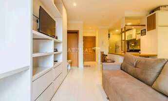 Imagem: STUDIO MOBILIADO COM SACADA