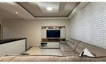 Imagem 3: Casa moderna com acabamento fino no jardim Flamboyant