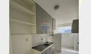 Imagem 3: Apartamento Nascente com 2 Quartos para Aluguel no Costa Azul Salvador/BA