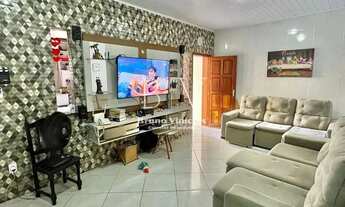 Imagem: Vendo casa ampla 2/4 em excelente localização