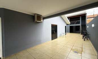 Imagem 4: CASA MOBILIADA À VENDA NO JARDIM DAS FLORES I EM APUCARANA