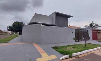 Imagem 2: Linda casa térrea de esquina