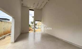 Imagem 4: Casa à no Condomínio Portal Do Igarapé em Igarapé MG