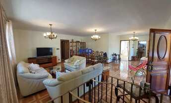 Imagem 7: Casa com 489m² e terreno com 888m² de esquina na Av. Horácio Netto em Atibaia - SP