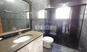 Imagem 10: Casa Residencial disponível para venda no bairro Santa Mônica em Uberlândia-MG