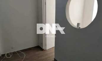 Imagem 3: Kitnet/Conjugado - / Residencial / Glória