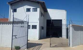 Imagem 8: Barracão com câmaras frigoríficas próximo Rod. D. Pedro