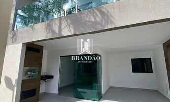 Imagem: Casa com 138m2 em condomínio fechado localizado