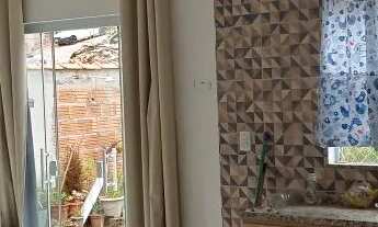 Imagem 4: C482 - Casa com três dormitórios, térrea, completamente plana..