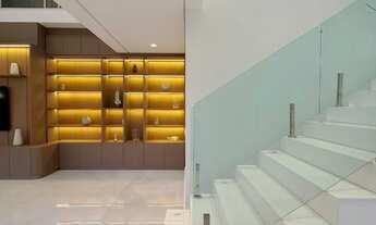 Imagem 2: Casa alto padrão frente praça na Cidade Alphaville Ceará Eusébio investimento seguro luxo!