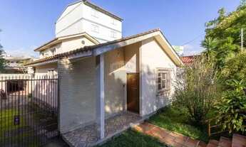 Imagem: Casa ampla com 4 dormitórios, pátio e